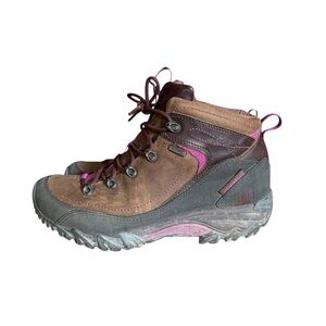Merrell Chameleon Arc 2 Rival Hiking Boots, Women’s size 8